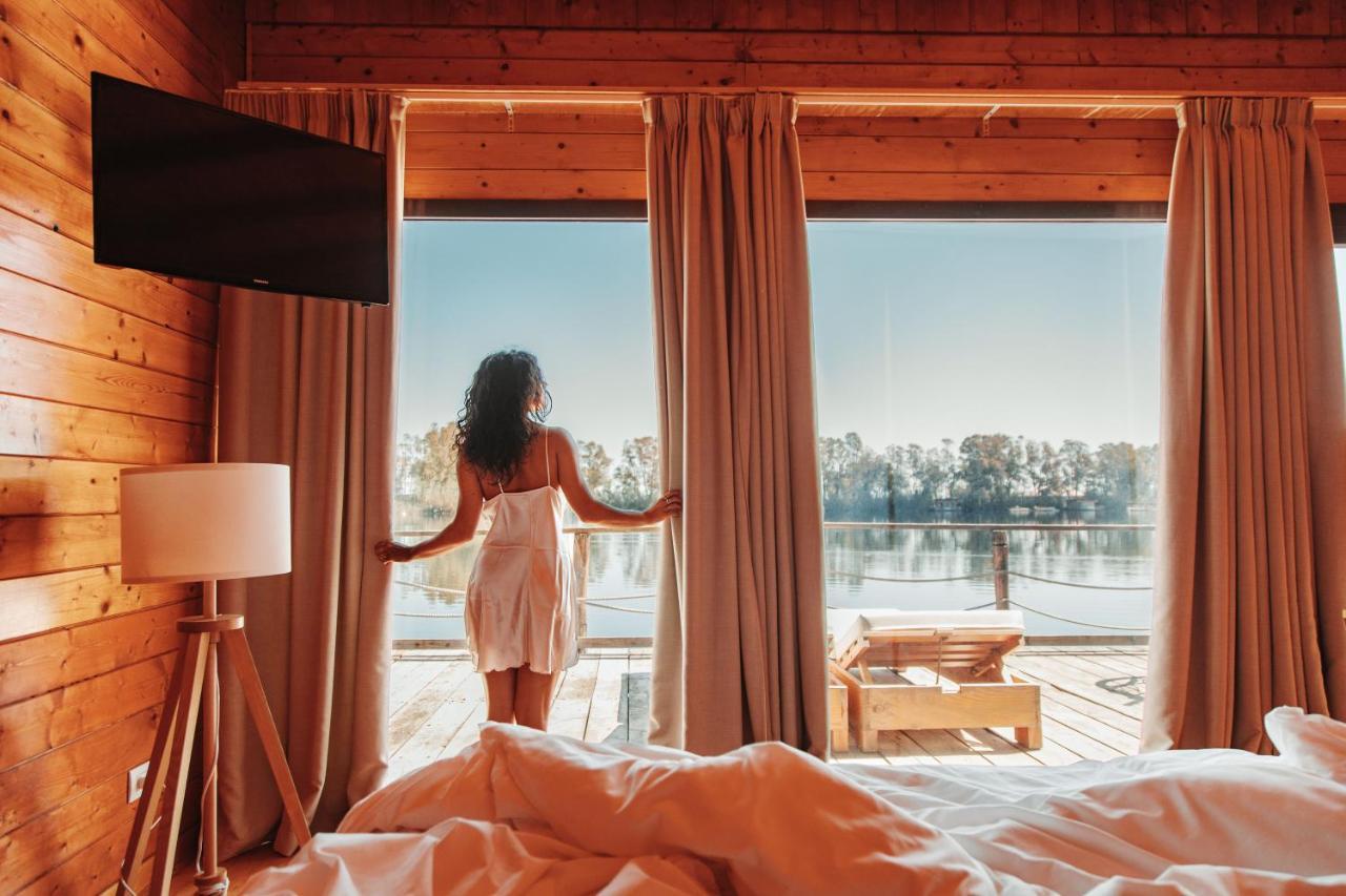 Plana Resort & Spa 卡斯特沃托诺 外观 照片
