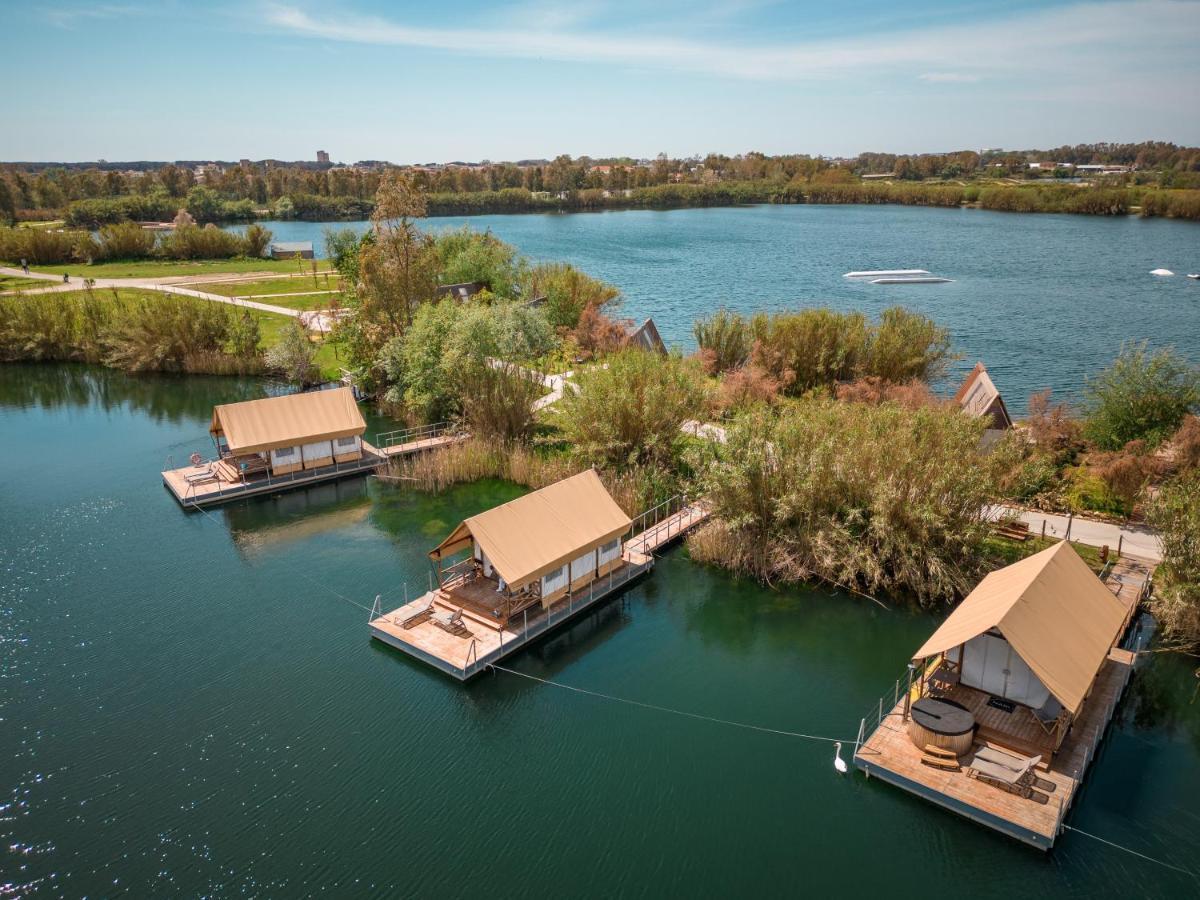 Plana Resort & Spa 卡斯特沃托诺 外观 照片