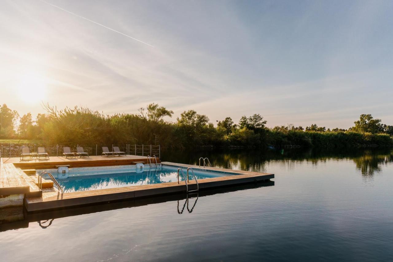 Plana Resort & Spa 卡斯特沃托诺 外观 照片